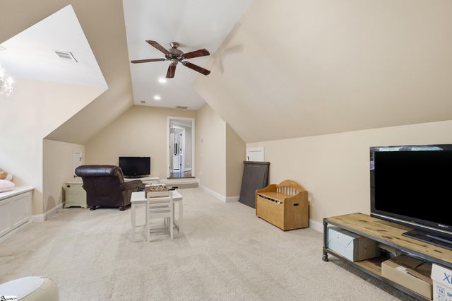 2 Stonebrook Farm Way, Greenville, SC 29615