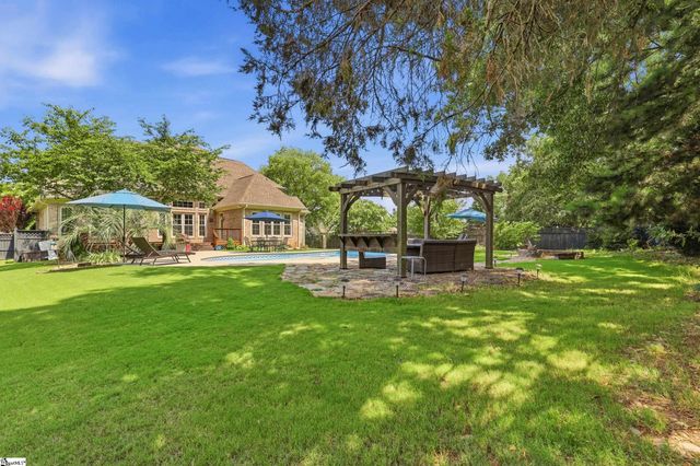 2 Stonebrook Farm Way, Greenville, SC 29615