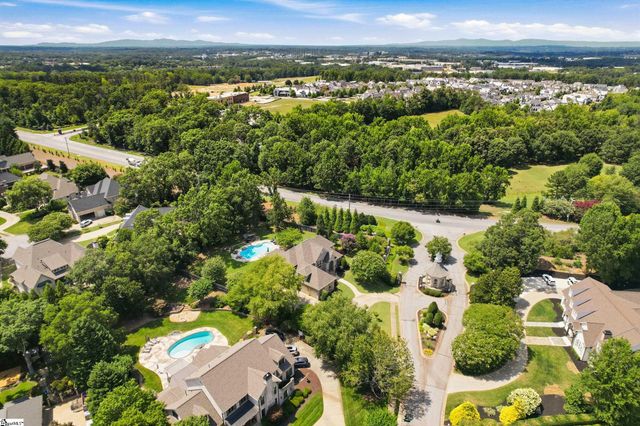 2 Stonebrook Farm Way, Greenville, SC 29615