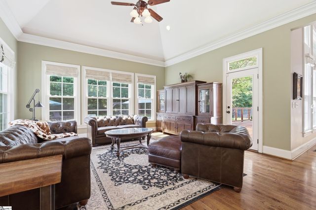 2 Stonebrook Farm Way, Greenville, SC 29615