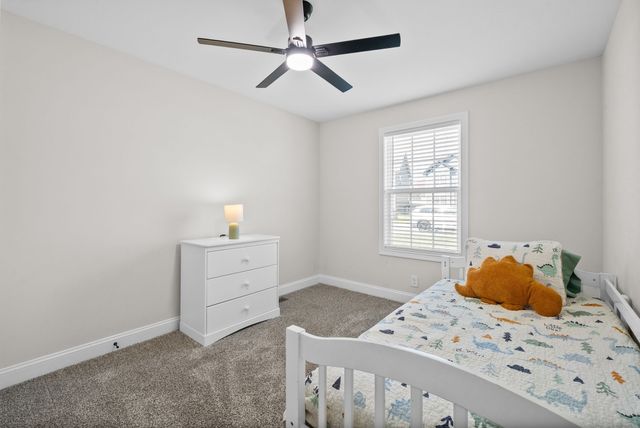 1064 Charles Thomas Dr, Clarksville, TN 37042