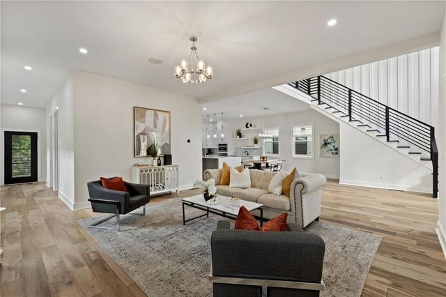 2014 Cambridge Avenue, College Park, GA 30337