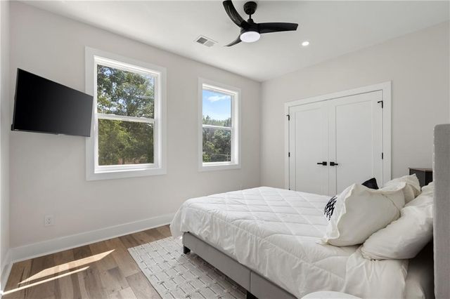 2014 Cambridge Avenue, College Park, GA 30337