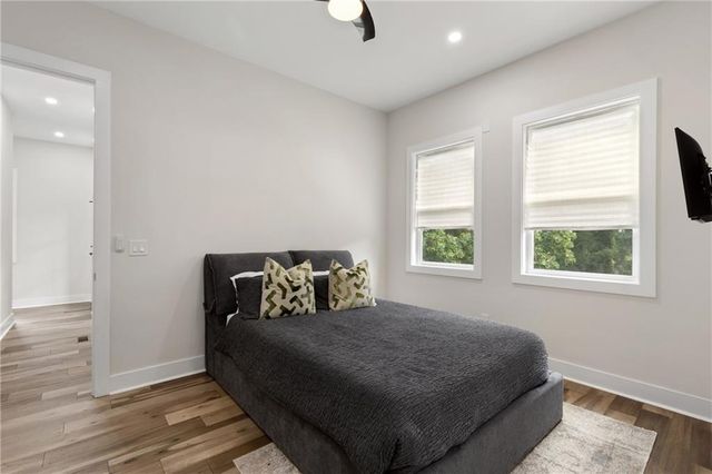 2014 Cambridge Avenue, College Park, GA 30337