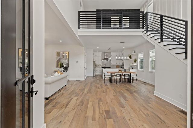 2014 Cambridge Avenue, College Park, GA 30337