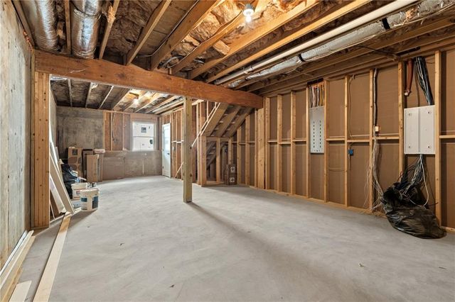 2014 Cambridge Avenue, College Park, GA 30337