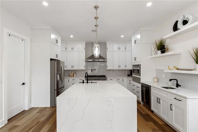 2014 Cambridge Avenue, College Park, GA 30337