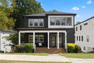 2014 Cambridge Avenue, College Park, GA 30337