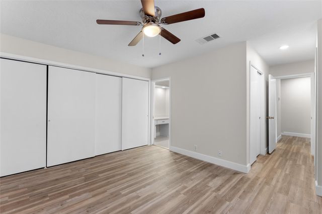 336 Litchfield Lane, Houston, TX 77024