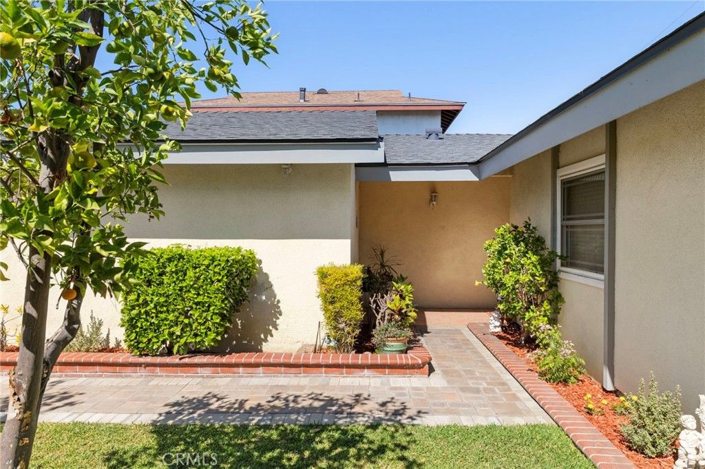 19708 Dalfsen Avenue, Carson, CA 90746 — photo 3