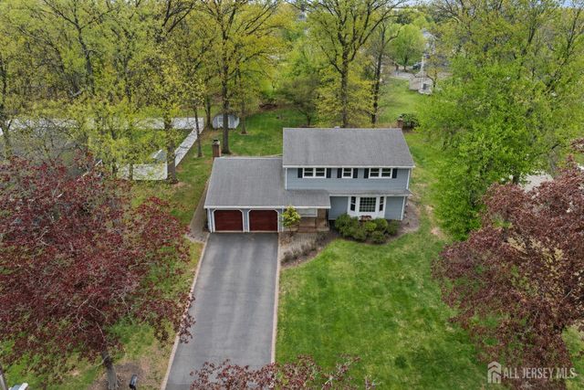 431 Brentwood Drive, Piscataway, NJ 08854