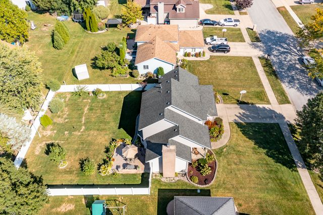 4934 Oriole Avenue, Schererville, IN 46375
