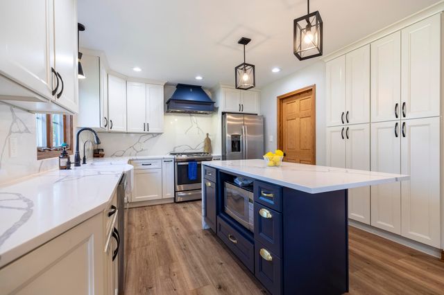 4934 Oriole Avenue, Schererville, IN 46375