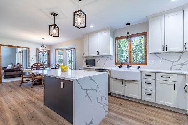 4934 Oriole Avenue, Schererville, IN 46375