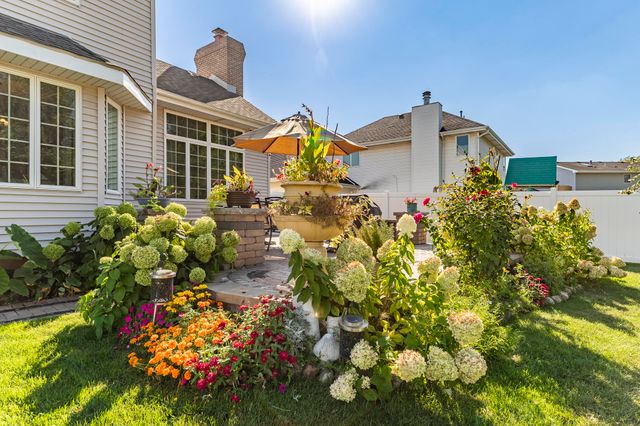 4934 Oriole Avenue, Schererville, IN 46375