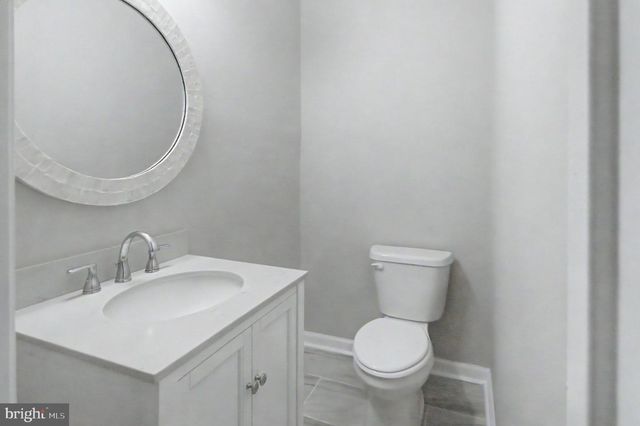 2810 SUFFOLK AVE, Baltimore, MD 21215
