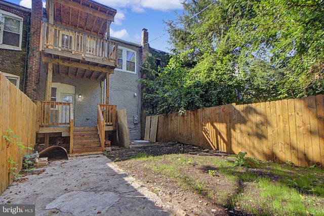 2810 SUFFOLK AVE, Baltimore, MD 21215