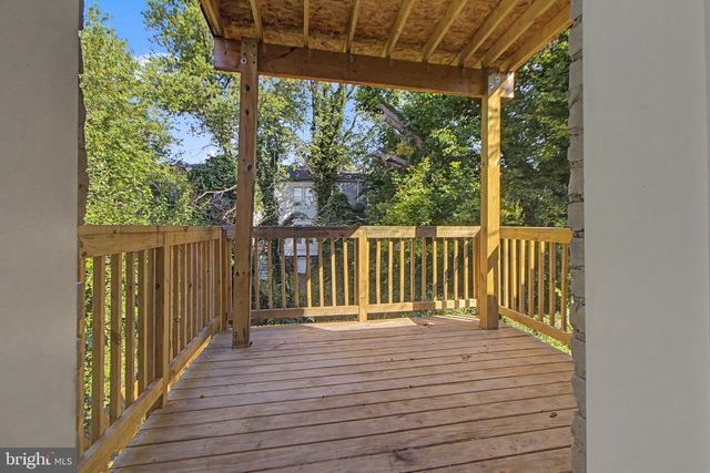 2810 SUFFOLK AVE, Baltimore, MD 21215