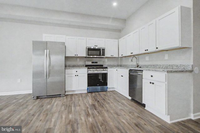 2810 SUFFOLK AVE, Baltimore, MD 21215
