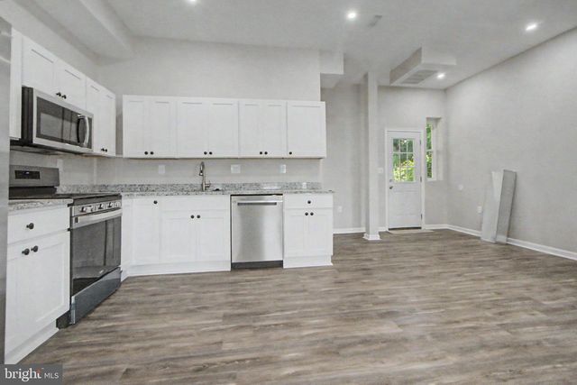 2810 SUFFOLK AVE, Baltimore, MD 21215