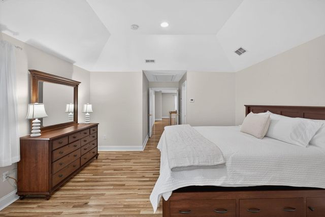 9 Viking Lane, Sandwich, MA 02563