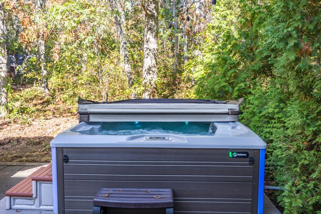 9 Viking Lane, Sandwich, MA 02563