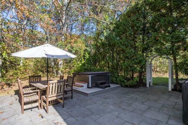 9 Viking Lane, Sandwich, MA 02563