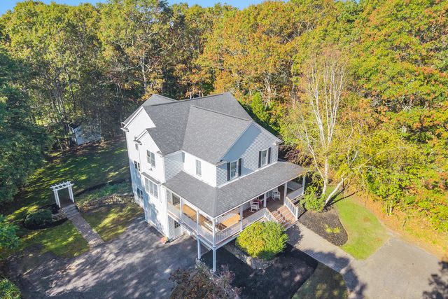 9 Viking Lane, Sandwich, MA 02563