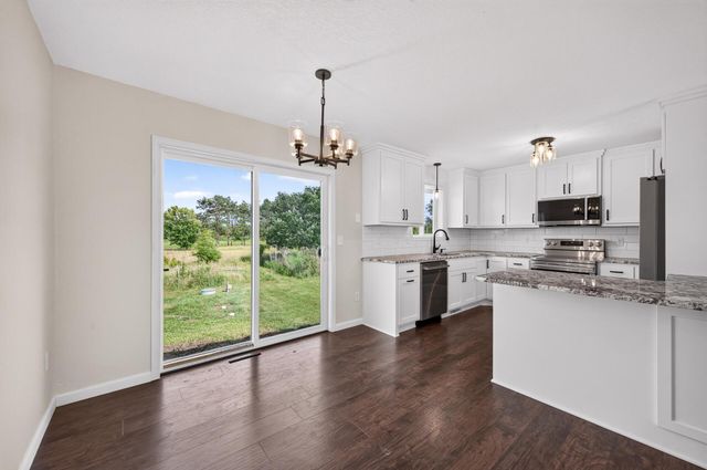 33545 Oriole Avenue, Lindstrom, MN 55045