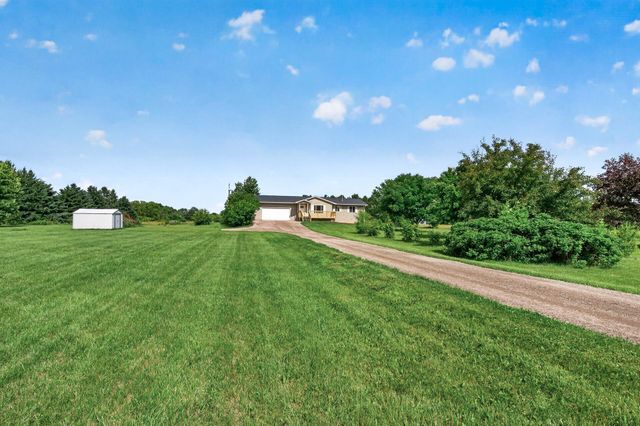 33545 Oriole Avenue, Lindstrom, MN 55045