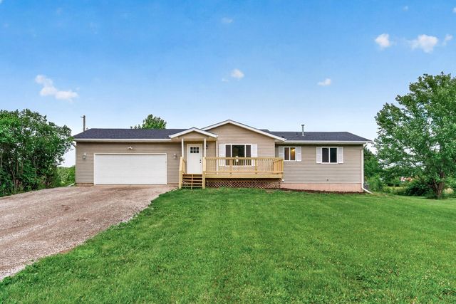 33545 Oriole Avenue, Lindstrom, MN 55045