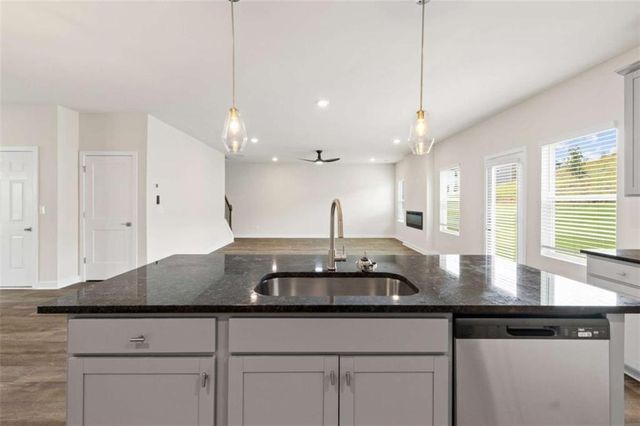 1921 Wheat valley Circle, Conyers, GA 30013