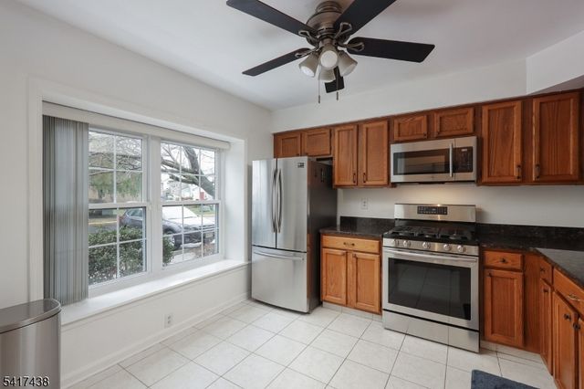 405 Cheshire Ct, Franklin Twp., NJ 08873