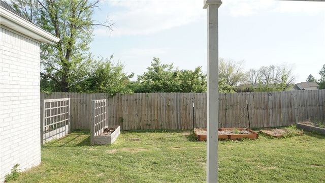 3345 Clearwater Cove, Springdale, AR 72764