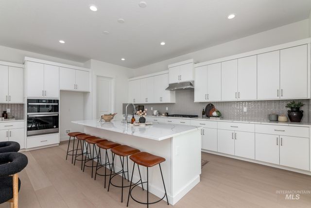 1113 W Grassland Ct, Middleton, ID 83644