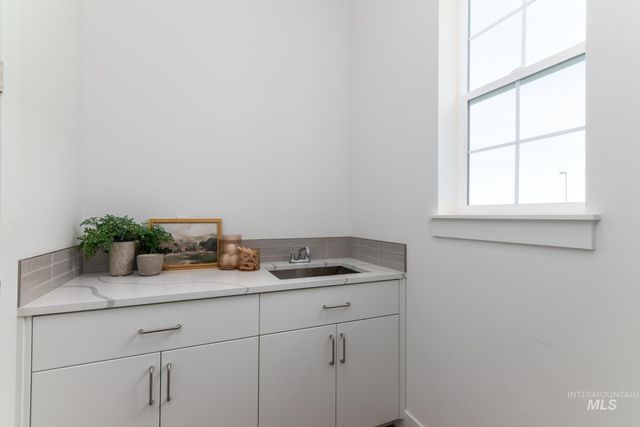 1113 W Grassland Ct, Middleton, ID 83644