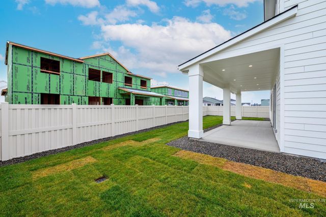 1113 W Grassland Ct, Middleton, ID 83644