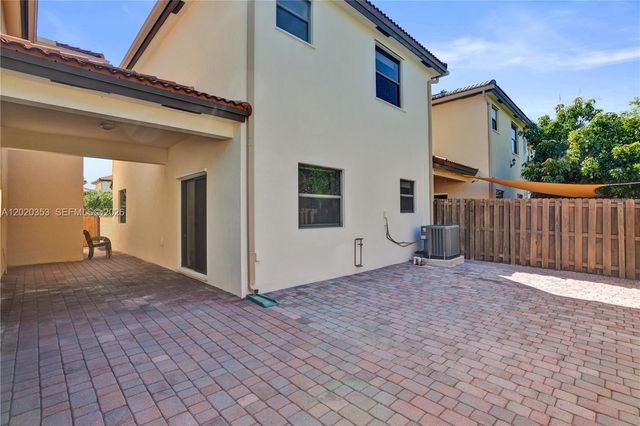 22744 SW 88th Path, Miami, FL 33190
