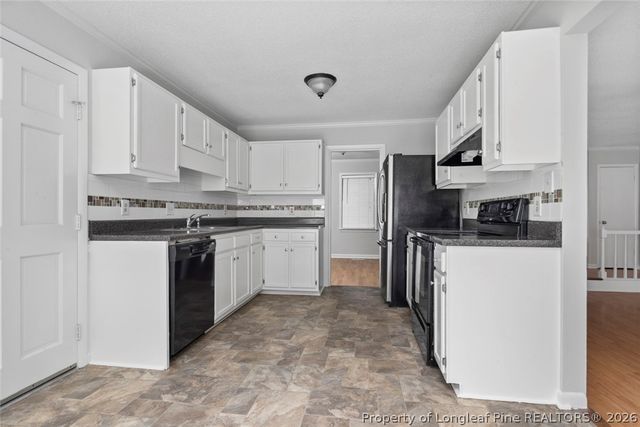 5812 Rivercroft Road Drive, Fayetteville, NC 28304