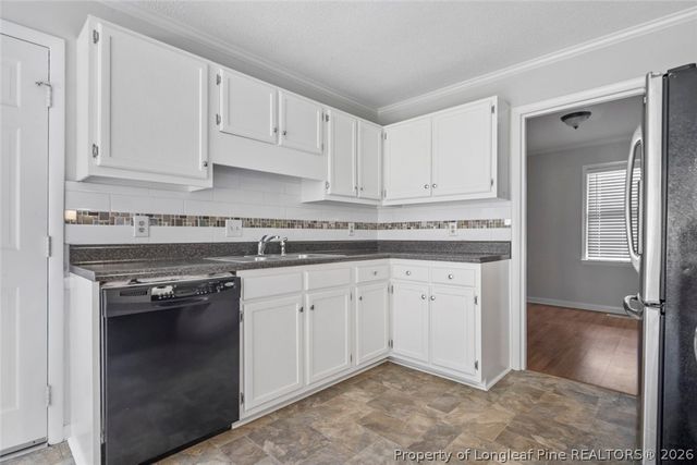 5812 Rivercroft Road Drive, Fayetteville, NC 28304