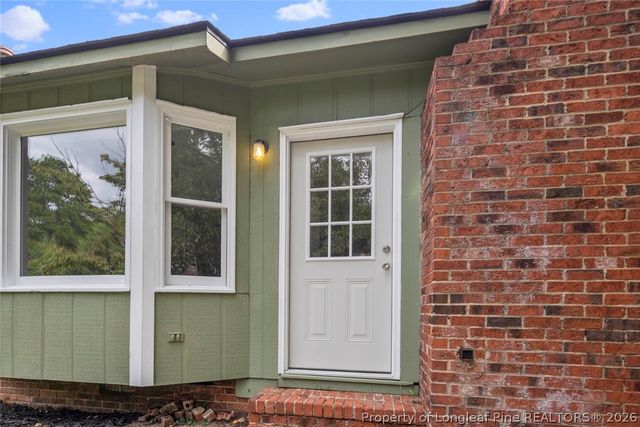 5812 Rivercroft Road Drive, Fayetteville, NC 28304