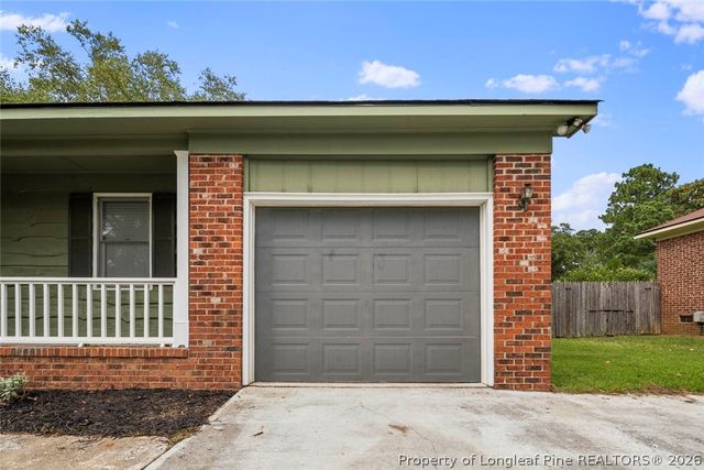 5812 Rivercroft Road Drive, Fayetteville, NC 28304