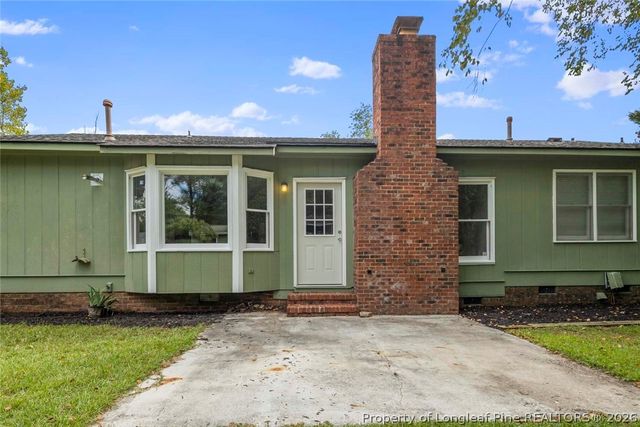 5812 Rivercroft Road Drive, Fayetteville, NC 28304