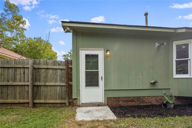 5812 Rivercroft Road Drive, Fayetteville, NC 28304