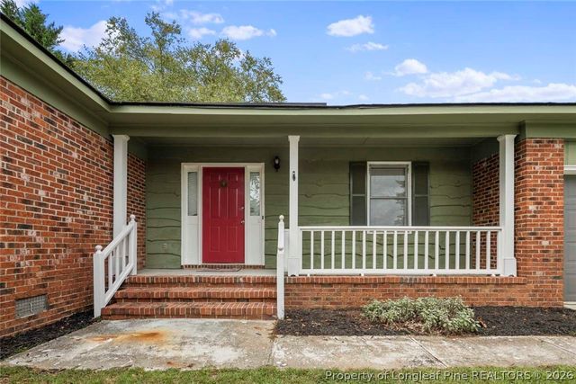 5812 Rivercroft Road Drive, Fayetteville, NC 28304