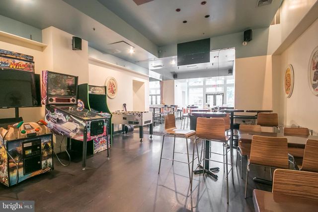 1111 WALNUT ST, Philadelphia, PA 19107