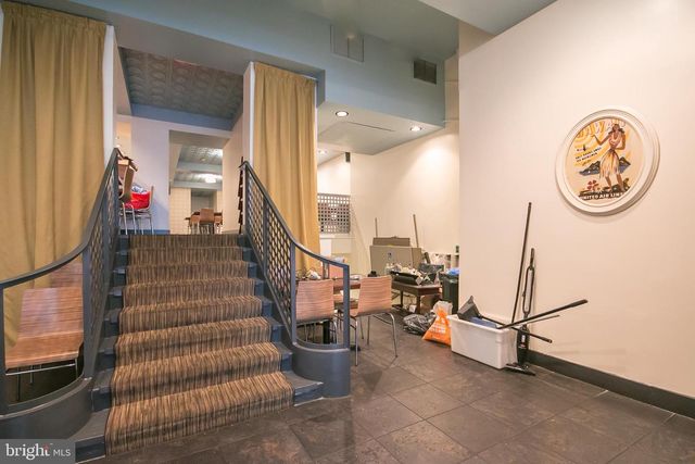 1111 WALNUT ST, Philadelphia, PA 19107