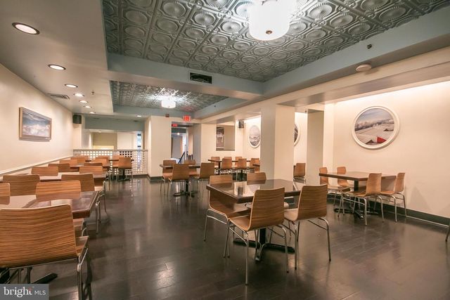 1111 WALNUT ST, Philadelphia, PA 19107