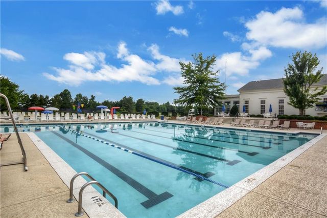 7132 Maple Brook Lane, Flowery Branch, GA 30542