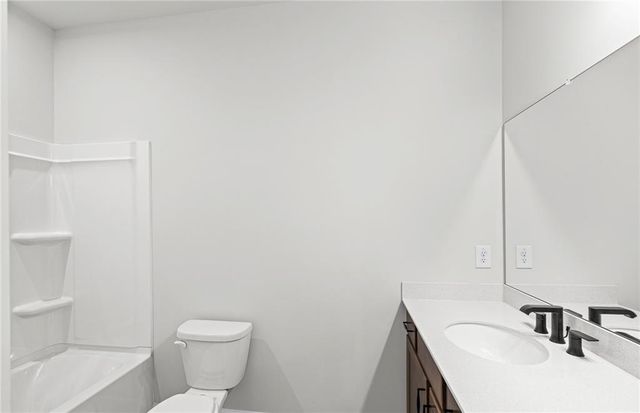 7132 Maple Brook Lane, Flowery Branch, GA 30542